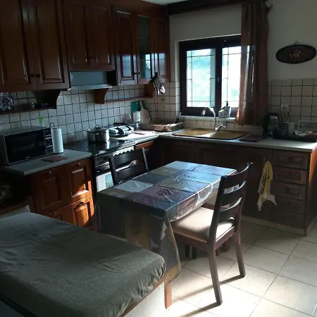 Afroditi - Cozy Close To The Sea * Neápolis